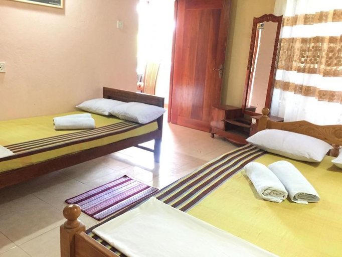 Bedroom 3, Lake View Home Stay Tangalle, Tangalle