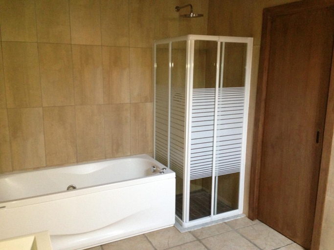 Bathroom 3, Hotel Mas Palou, Girona