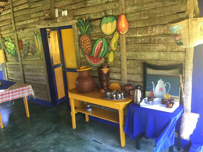 Food & Drinks 5, Los Bohios Campo Añil, Concepción de la Vega