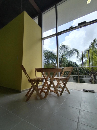 Others 3, Hostel Tropico 20 PDC, Cozumel