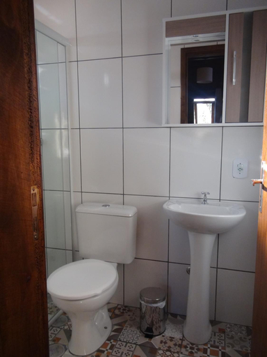 Bathroom, Long Life Campeche-Pousada, Florianopolis