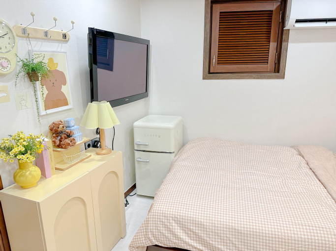 Bedroom 15