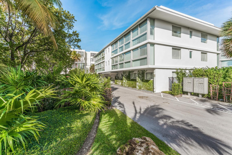 Others 3, Beach Haus Key Biscayne Contemporary Apartments, Miami-Dade