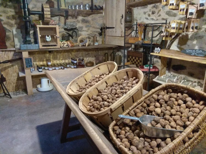 Others 5, La Ferme Les Mamours, Aveyron