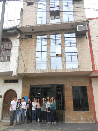 Others 4, Amazon Dream Hostel with AC and Starlink, Maynas