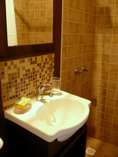 Bathroom 2, Posta Chimango, Cabanas frente al Golf Los Acantilados, General Pueyrredón