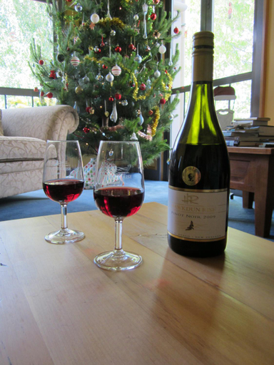 Food & Drinks 4, Hawkdun Rise Vineyard & Accommodation, Central Otago