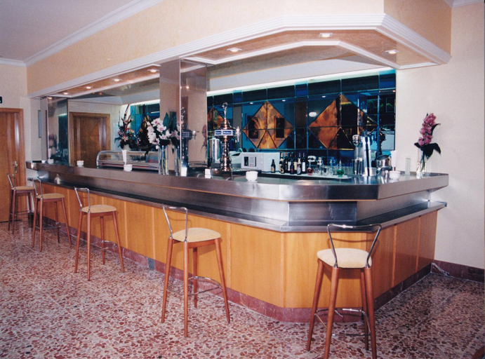 Food & Drinks 4, Bellavista, Ávila