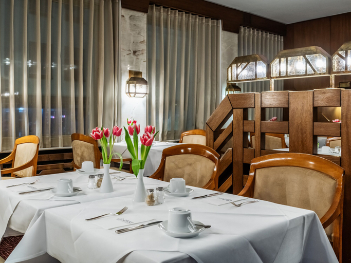 Food & Drinks 5, Gästehaus Royal, Stuttgart
