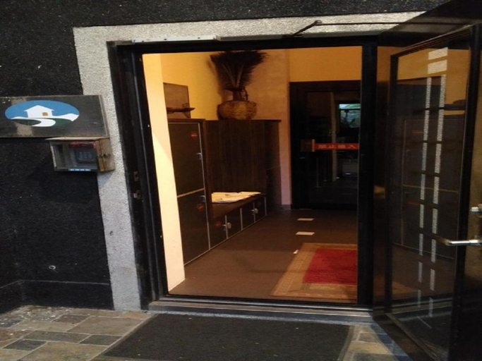 Entrance, Happiness Homestay, Hualien
