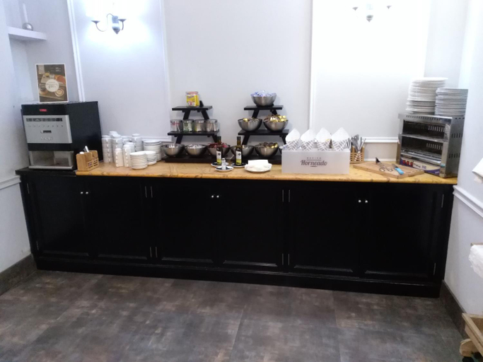Food & Drinks 5, AACR Hotel Monteolivos, Sevilla
