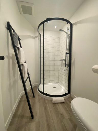 Bathroom 3, Domaine Renard, Le Rocher-Percé