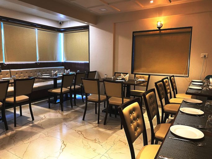 Food & Drinks 5, The Grand Sarovar Inn and Suites, Pune