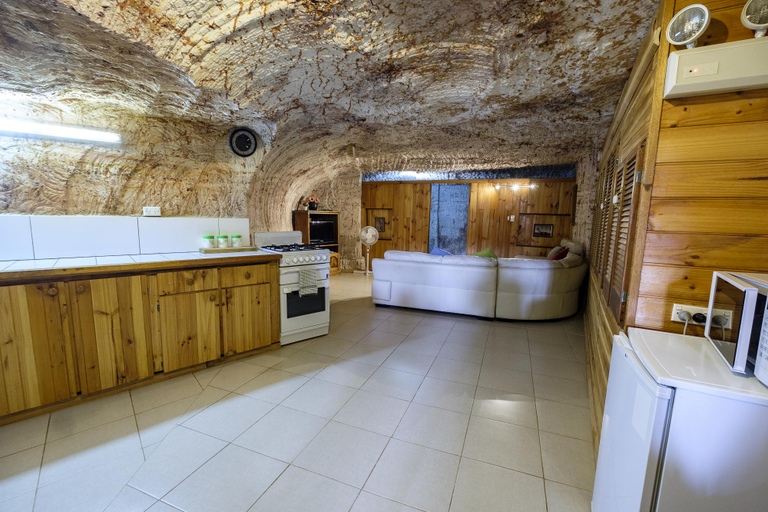Others 2, Venus Hill B & B , Coober Pedy