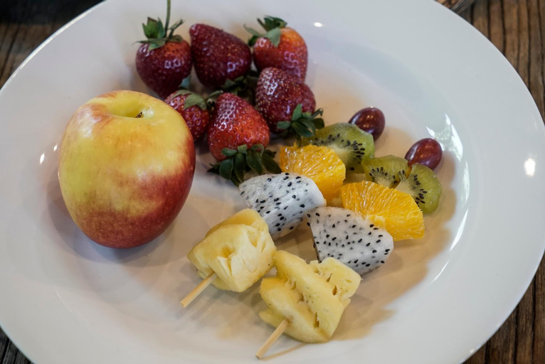 Food & Drinks 7