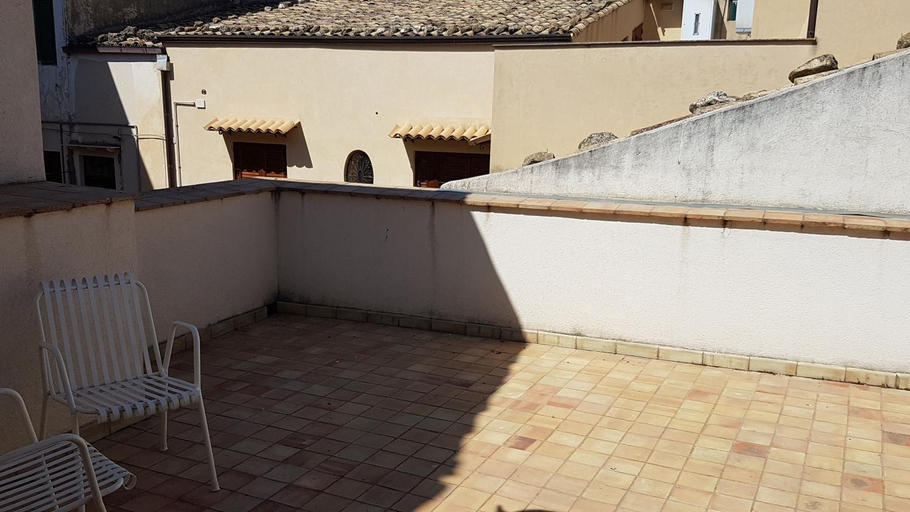 Others 3, Il Cortile del Marchese Beccadelli, Agrigento