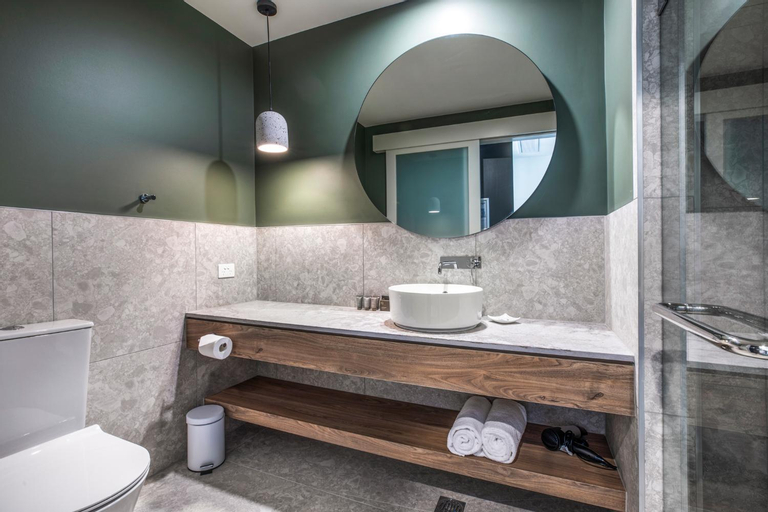 Bathroom 6