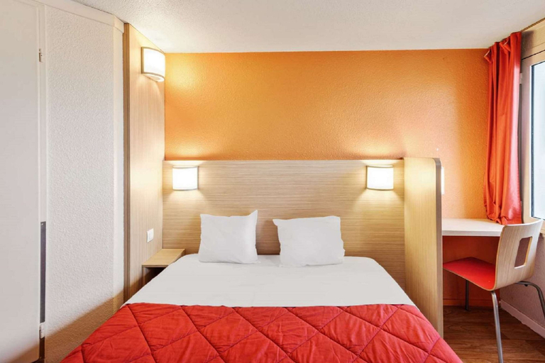 Bedroom 3, Premiere Classe Besancon - Ecole Valentin, Doubs