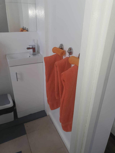 Bathroom 3, Park View Apartments Grenada