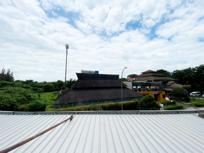 Exterior & Views 4, Good Choice and Comfy Studio (No Kitchen) at Elvis Tower Apartment By Travelio, Cikarang