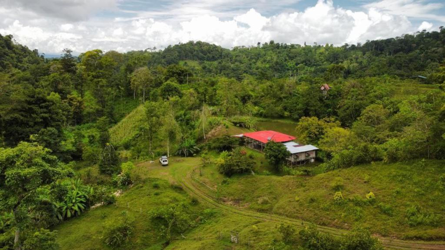 2, Albergue La Laguna, Golfito