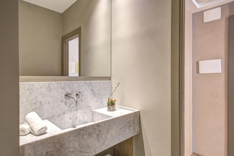Bathroom 4, G55 Design Hotel, Rome