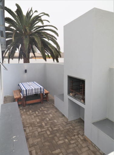Others 3, Tiende Laan Bed & Breakfast and Self-Catering, Walvisbay Urban