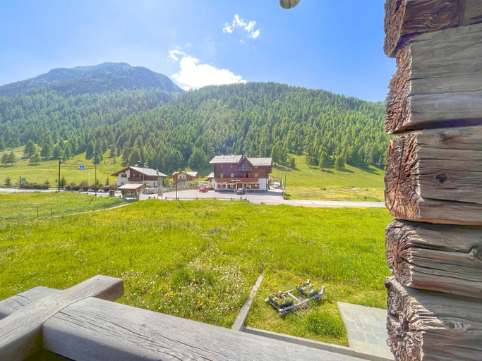Others 3, Chalet I Clus, Sondrio