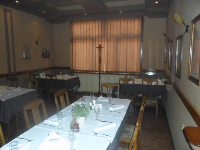 Food & Drinks 3, B&B Boem, Požarevac