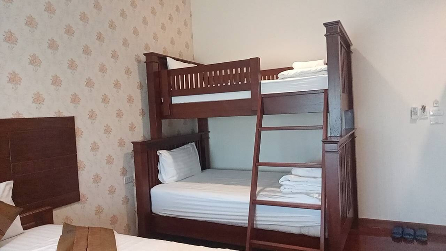 Bedroom 5