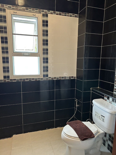 Bathroom 5