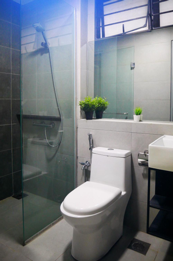 Bathroom 20