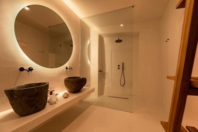 Bathroom 5, Twenty One Suites, South Aegean