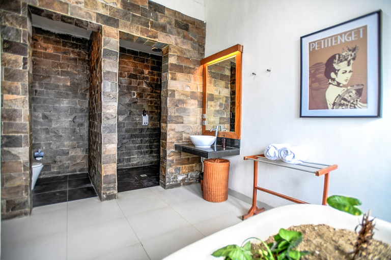 Bathroom 4, Melo Suites Hotel, Badung