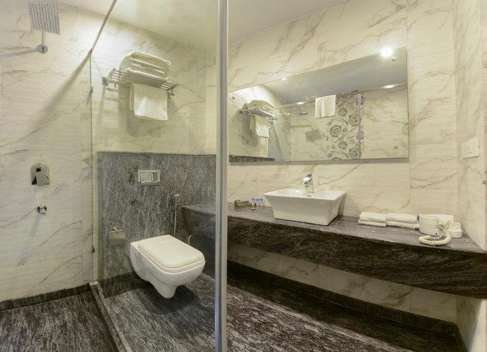 Bathroom 4, Hotel Alleviate, Firozabad