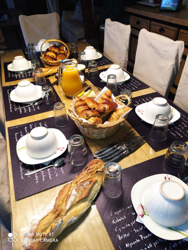 Food & Drinks, La Chaumiere, Eure