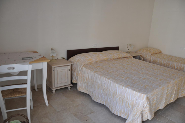 Bedroom, masseria Carlini, Lecce
