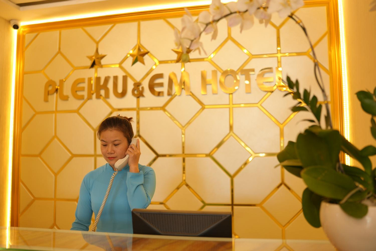 Meraki Hotel 198, District 1