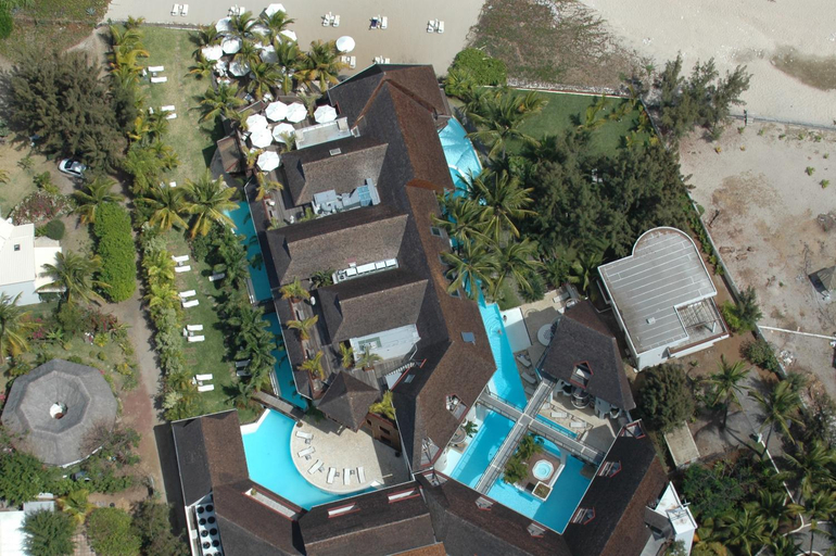 Exterior & Views 1, Le Saint Alexis **** Hotel & Spa, Saint-Paul