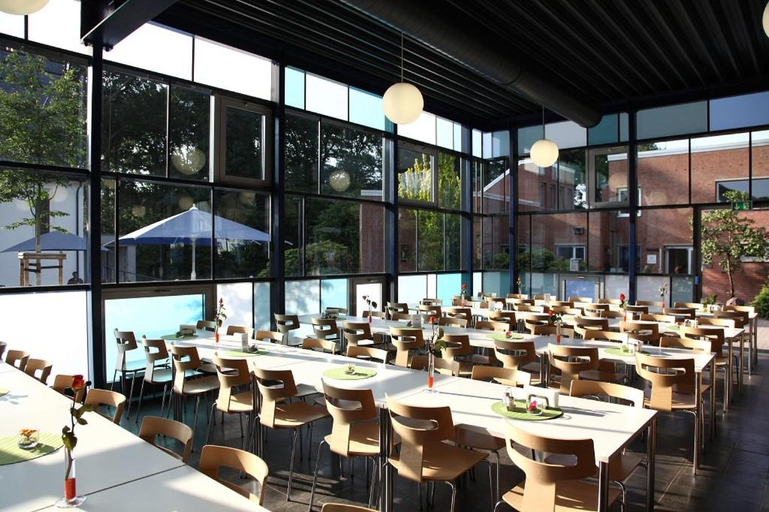 Food & Drinks 5, Haus Venusberg Jugendbildungsstatte Bonn, Bonn