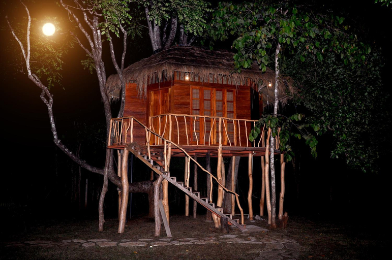 Exterior & Views 1, La Pentera, Thanamalvila