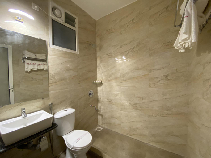 Bathroom 3, La Vera Boutique Hotel, Mandrem, North Goa