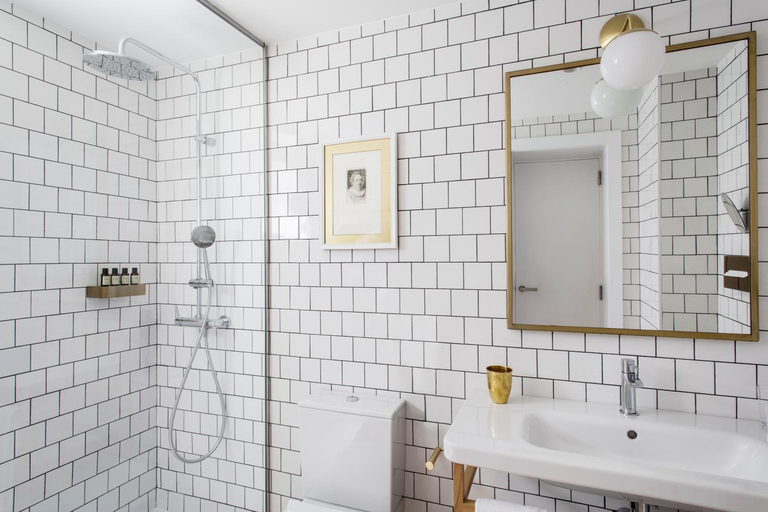 Bathroom 5, Hotel Midmost, Barcelona