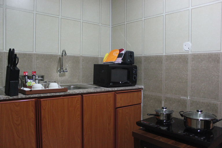 Bedroom 3, The Royal Garden Hotel, Sohar