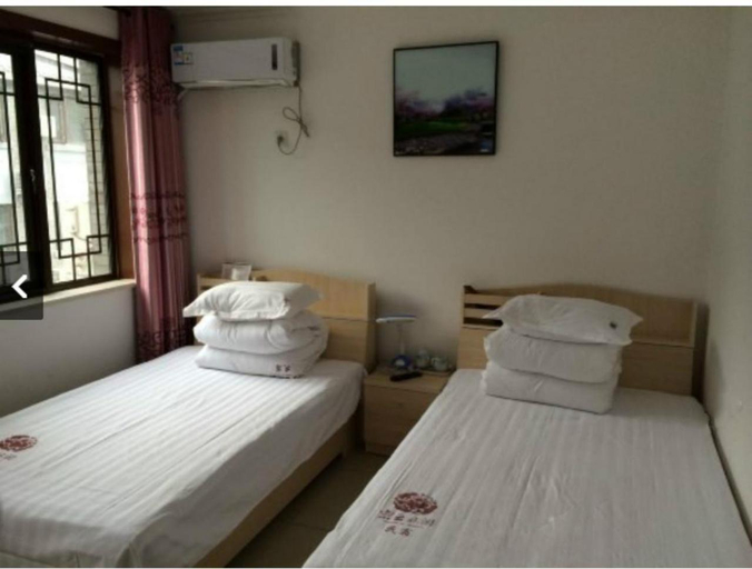 Bedroom 2, Jumanyuan House, Beijing