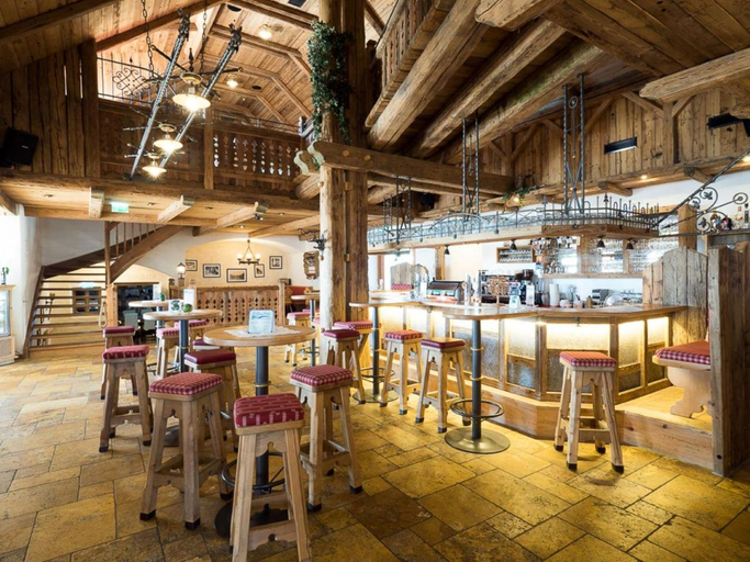 Food & Drinks 3, Hoamat, Eferding