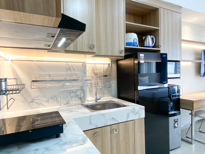 Others 2, Cozy Living Studio at Vasanta Innopark Apartment By Travelio, Cikarang