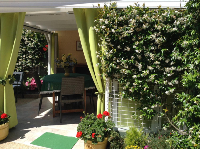 Others 5, La Maison s'apelle le P'tit Nid, Manche