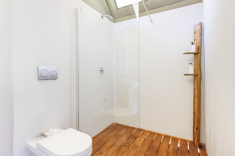 Bathroom 3, Ndhula Luxury Tented Lodge, Ehlanzeni