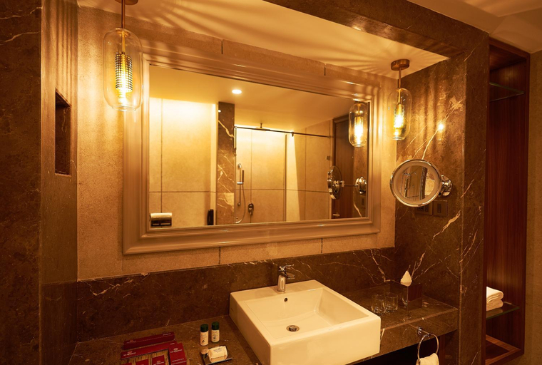 Bathroom 5, The Residency Towers Puducherry, Puducherry